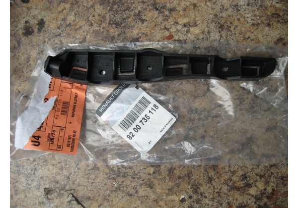 Направляюча переднього бампера ліва, кронштейн Renault Logan, Sandero, 8200735118, 07-13